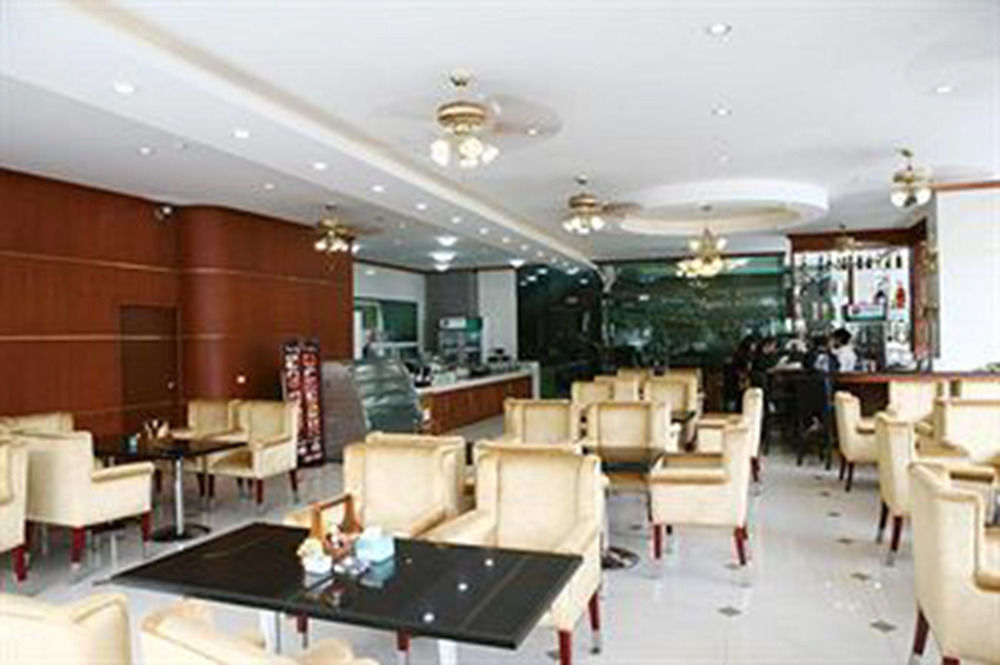 The Privi Suites Pattaya Exterior foto