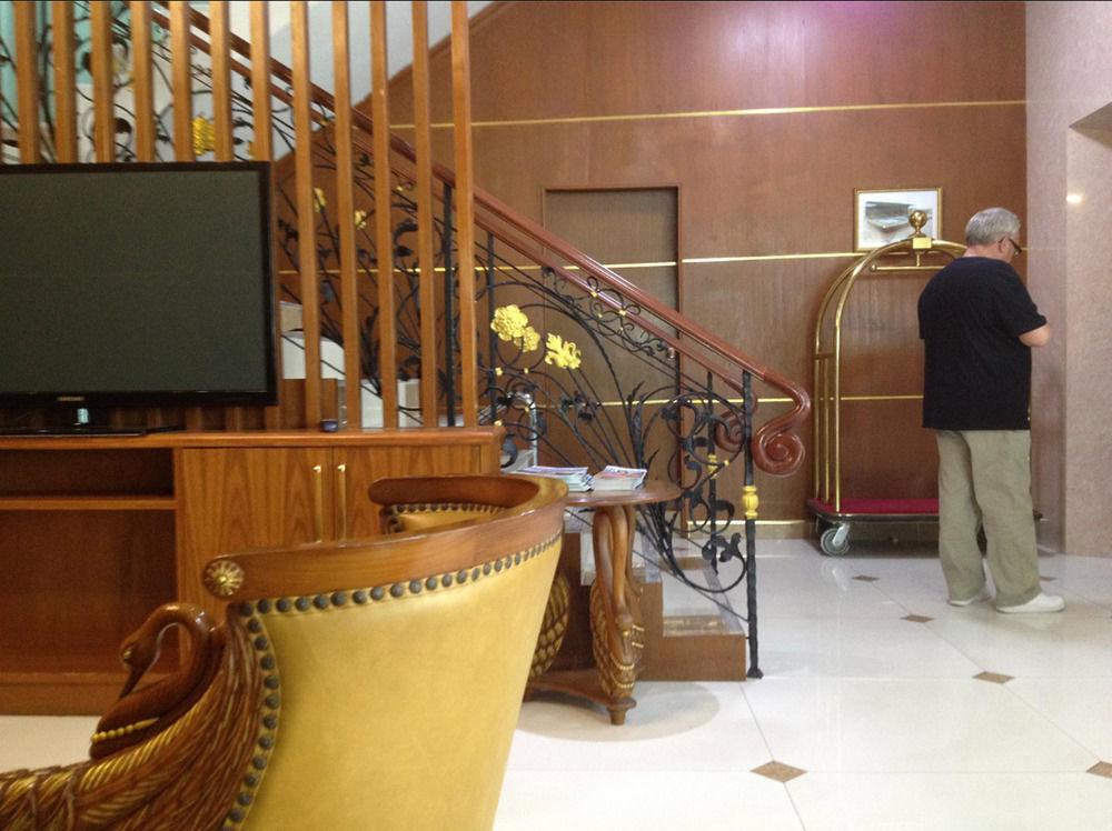The Privi Suites Pattaya Exterior foto