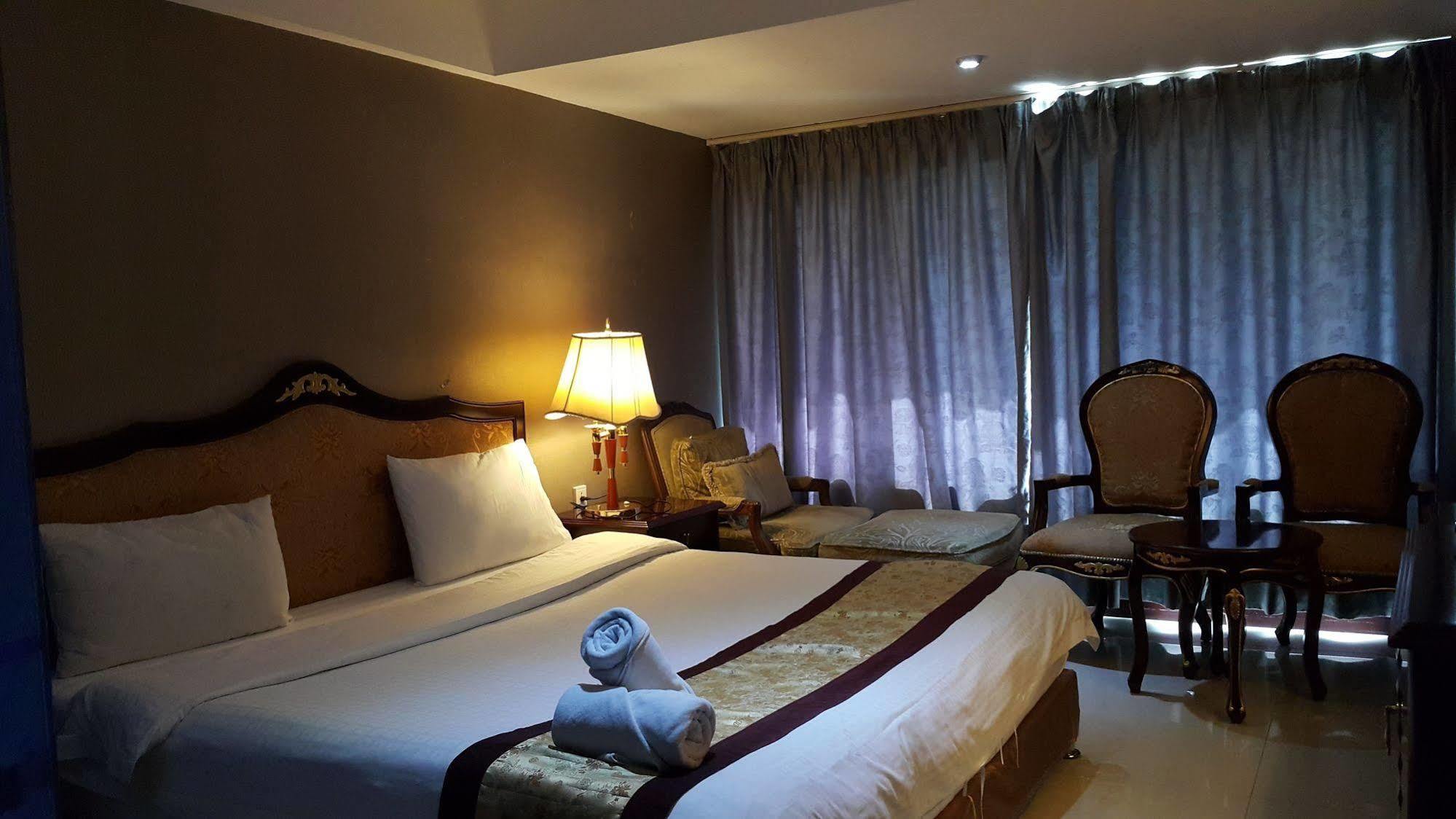 The Privi Suites Pattaya Exterior foto