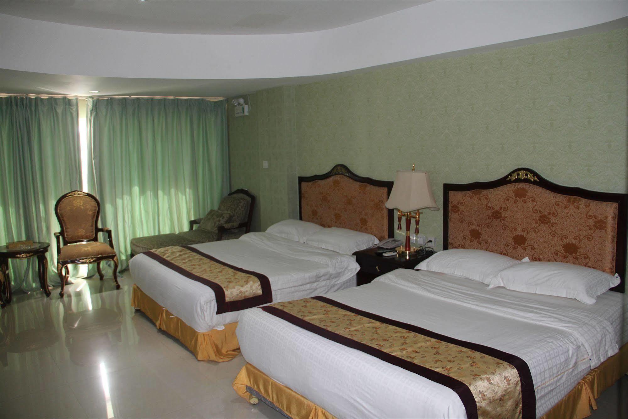 The Privi Suites Pattaya Exterior foto